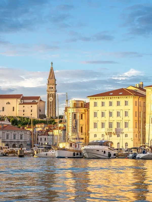 Piran in Slovenia_sunset