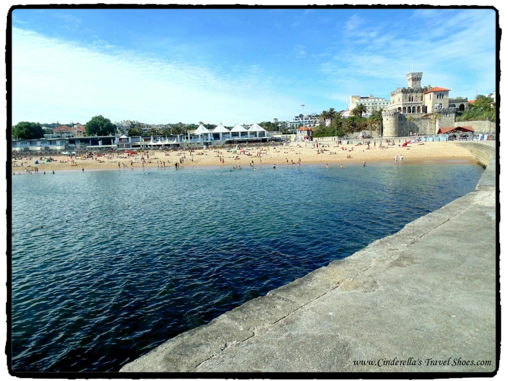 Popular coast in Cascais