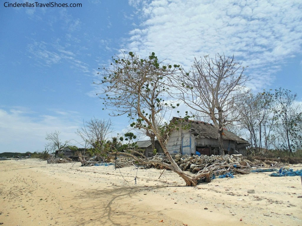 Beach next to the cottage in Lembongan