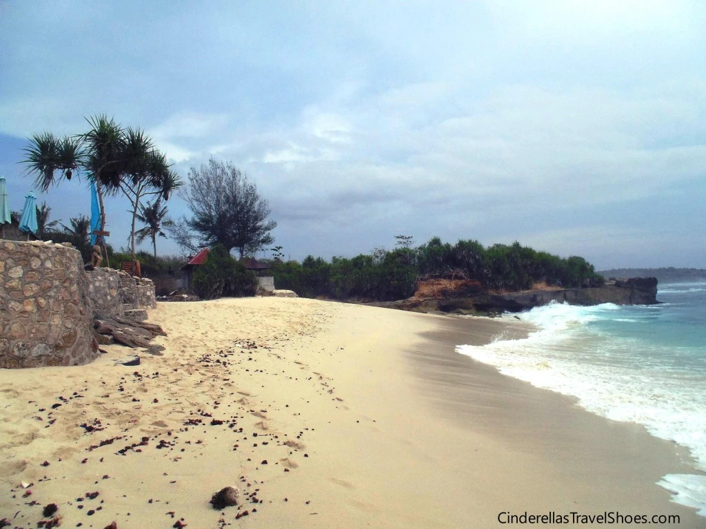 Cloudy afternoon on Dream Beach, Lembongan