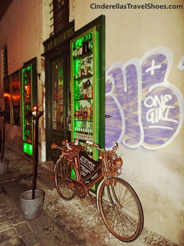 Entry to Absintherie