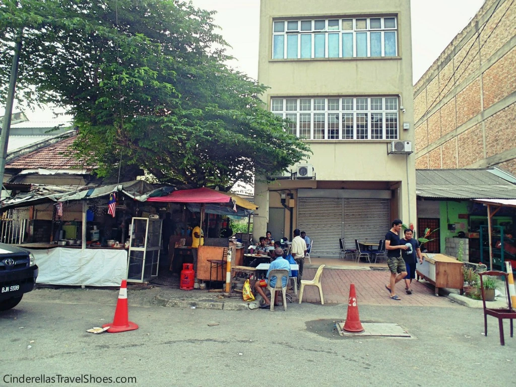 Street food with locals in Little India, Kuala Lumpur
