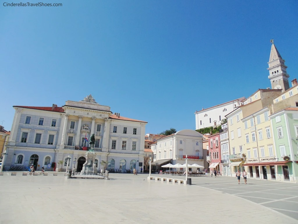 Piran in Slovenia_architecture (5)