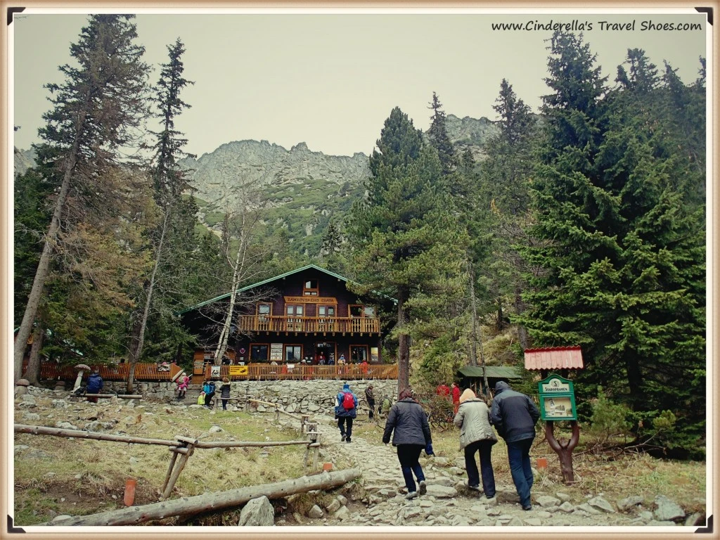 Zamkovského cottage- Zamkovského Chata Touristic place to chill out before moving further